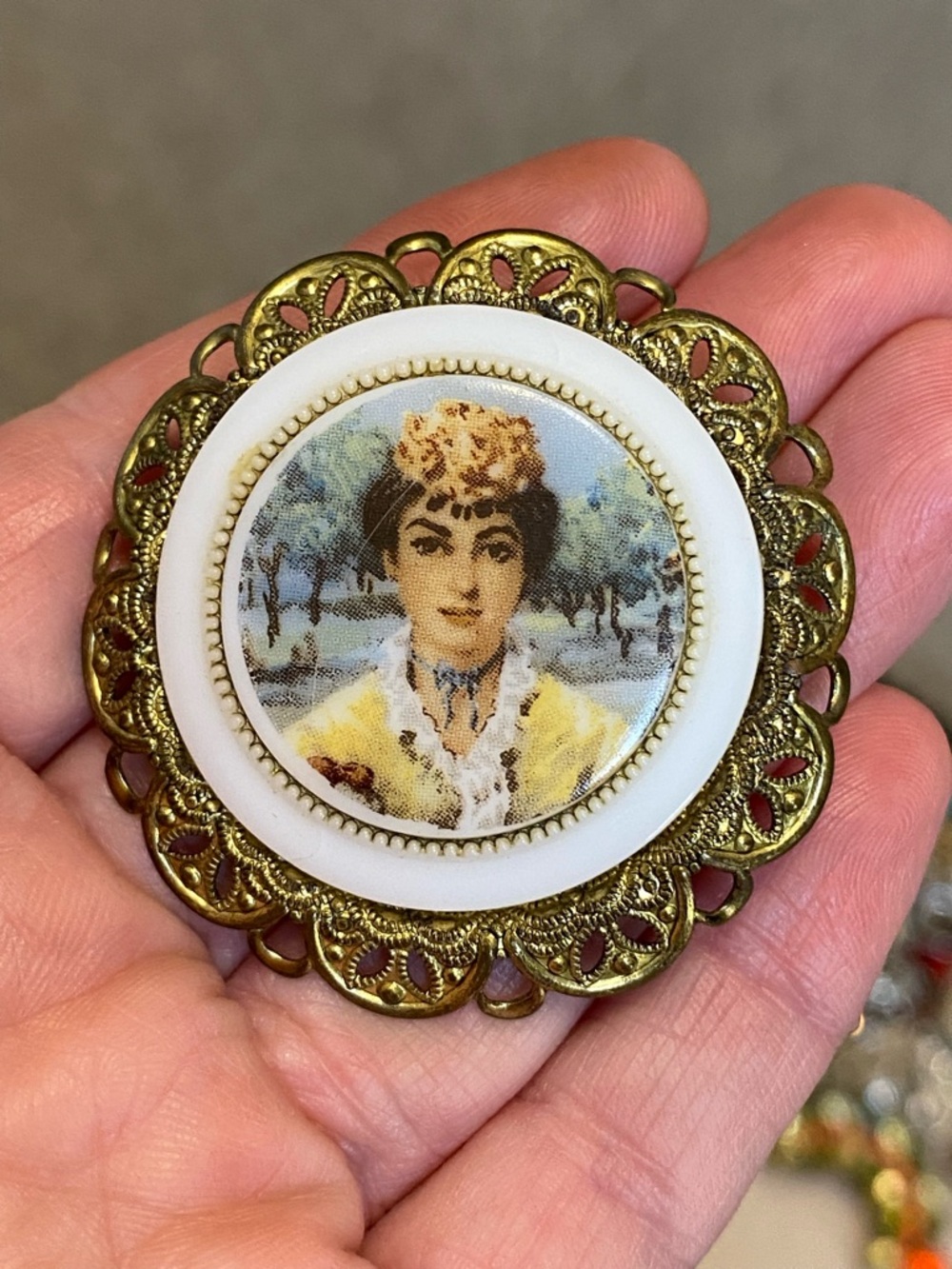 Vintage Western Germany Lady Brooch